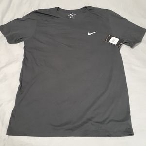 🔥 Nike tee